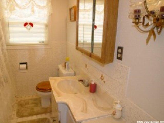 93 S 350 E, Clearfield, UT 84015 — photo 6