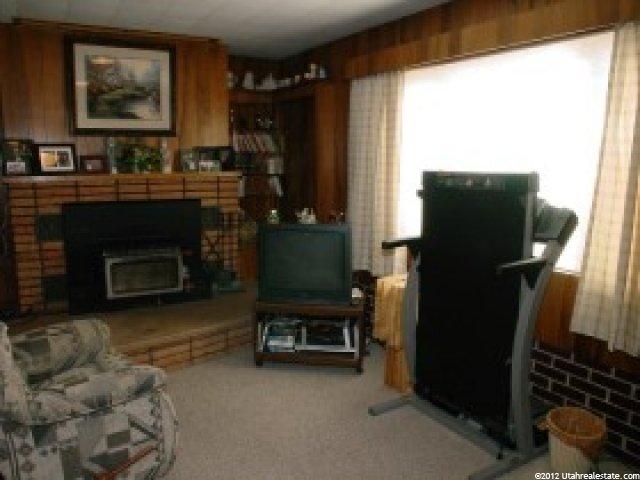 93 S 350 E, Clearfield, UT 84015 — photo 7