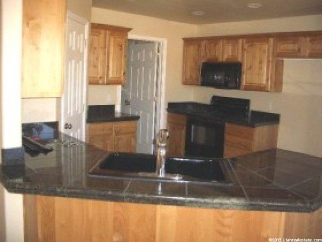 656 W 3550 S, Riverdale, UT 84405 — photo 6