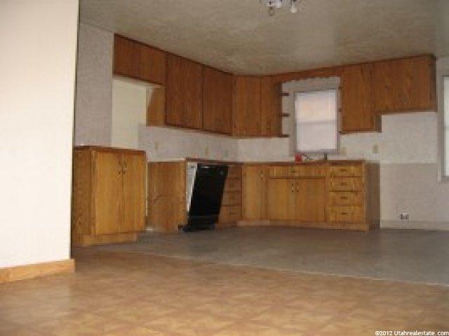 325 S 400 E, Payson, UT 84651 — photo 5