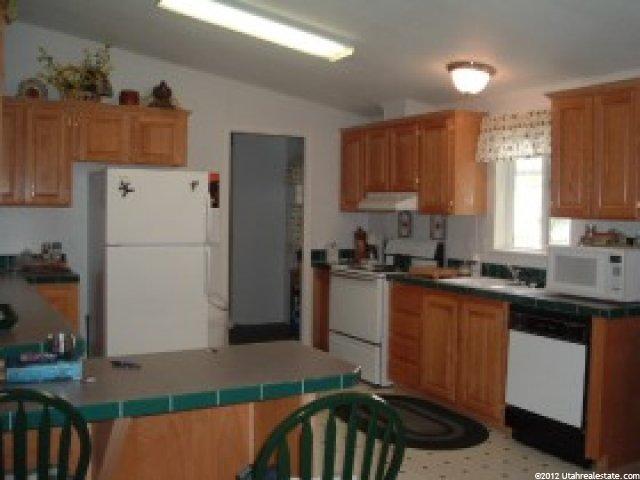 30 Sunrise Dr, Preston, ID 83263 — photo 2
