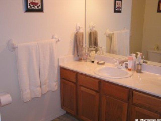 969 Courtyard Ln #67, Centerville, UT 84014 — photo 3