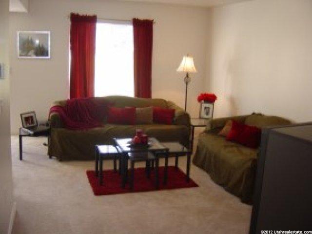 652 W 800 N #32, Clinton, UT 84015 — photo 3