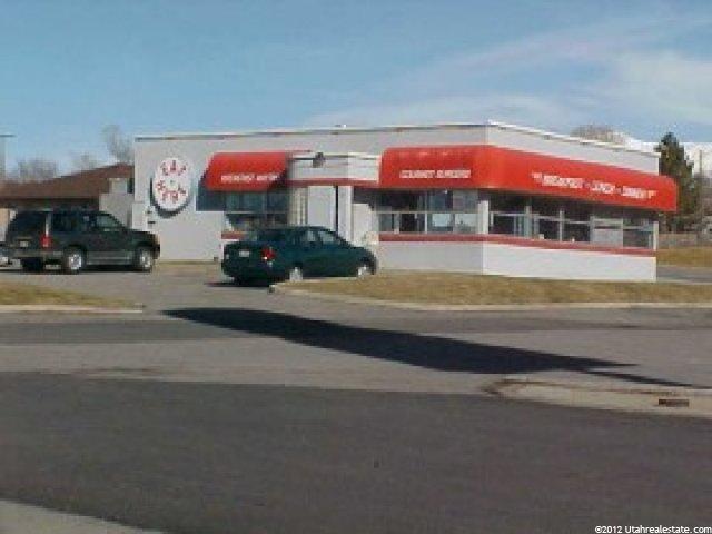197 N Fairfield Rd, Layton, UT 84040 — photo 2