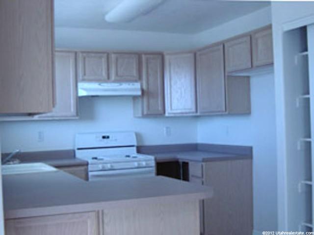 788 S Killarney Dr, Syracuse, UT 84075 — photo 4