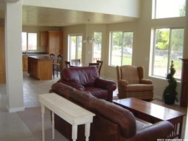 2733 S 1415 W, Syracuse, UT 84075 — photo 2