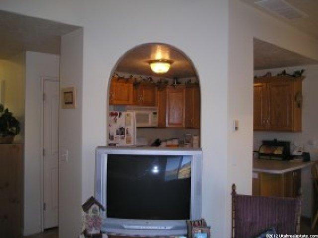 236 E 830 S, Smithfield, UT 84335 — photo 7