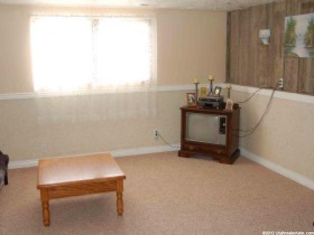 777 E 600 N, Layton, UT 84041 — photo 8