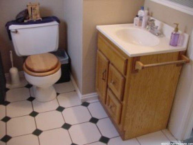545 Douglas St, Ogden, UT 84404 — photo 5