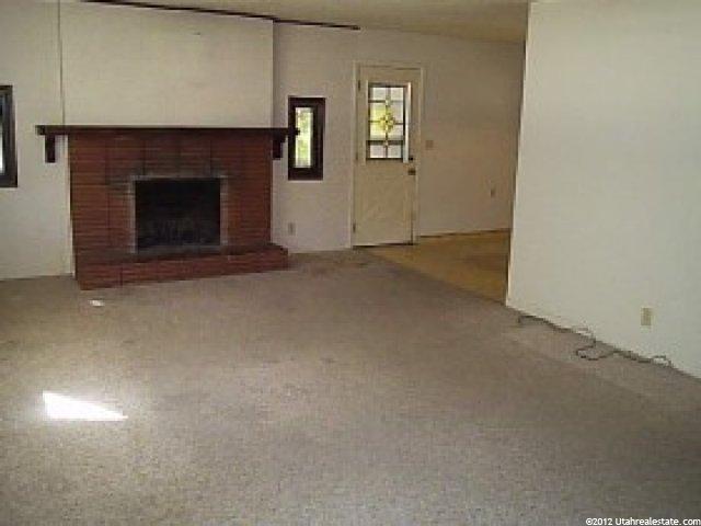 5045 S 2325 W, Roy, UT 84067 — photo 2