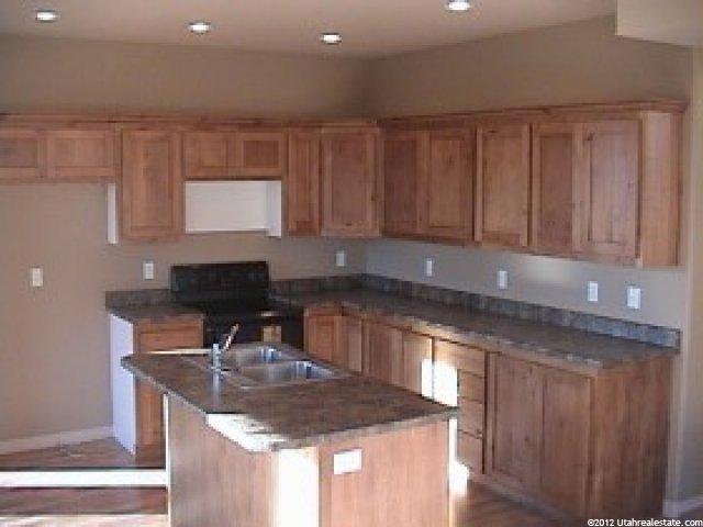 724 S 1580 W, Logan, UT 84321 — photo 3