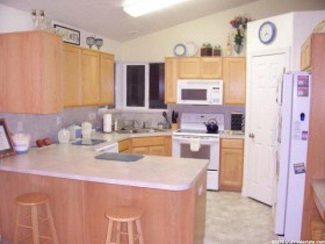 4024 W 4650 S, Roy, UT 84067 — photo 4