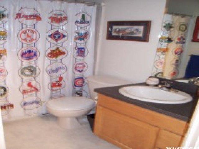 4024 W 4650 S, Roy, UT 84067 — photo 8
