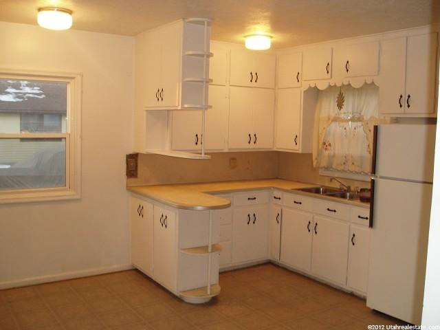 899 E 450 S, Clearfield, UT 84015 — photo 5