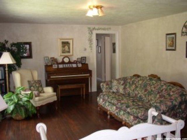 95 N 400 E, Hyde Park, UT 84318 — photo 4