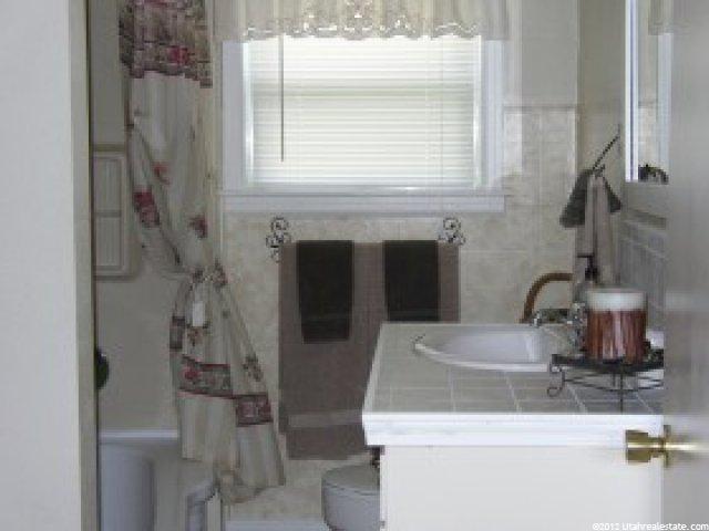 95 N 400 E, Hyde Park, UT 84318 — photo 7
