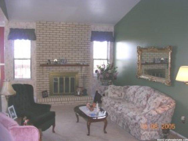 246 E 1825 N, Centerville, UT 84014 — photo 2