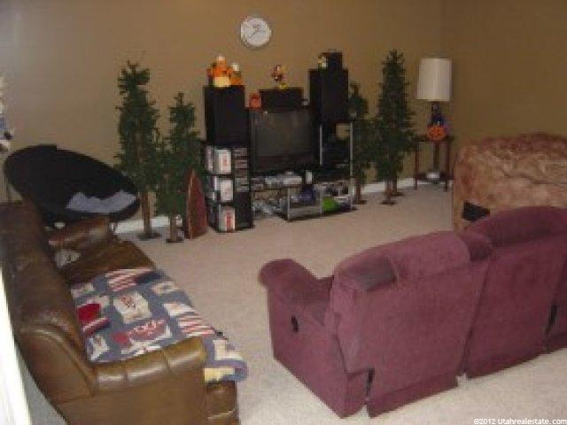 2439 W 1600 N, Clinton, UT 84015 — photo 4