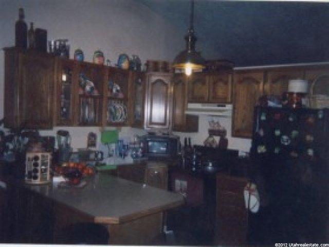 241 Meadowbrook Dr, Ogden, UT 84404 — photo 4