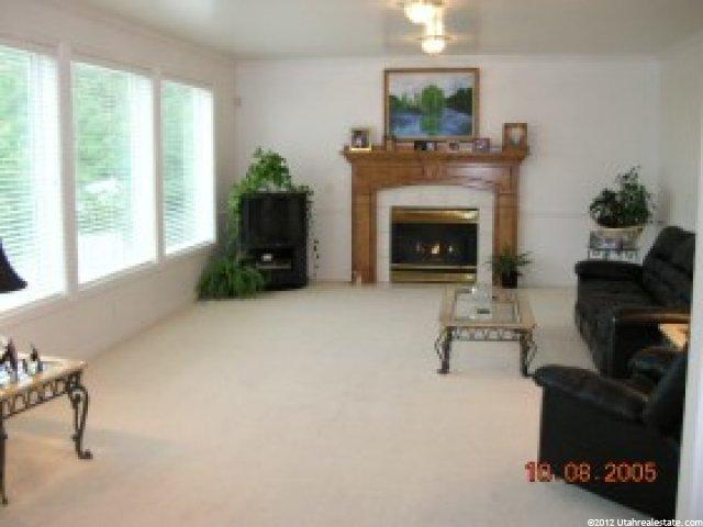 2037 E Bear Mountain Dr S, Draper, UT 84020 — photo 2