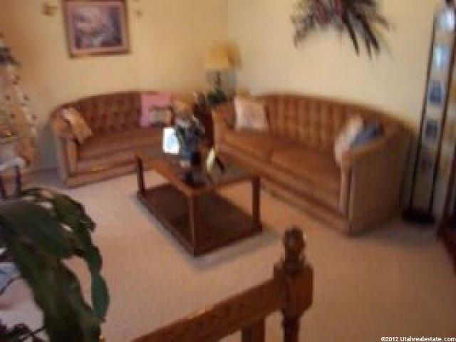 1684 N 1400 W, Clinton, UT 84015 — photo 2