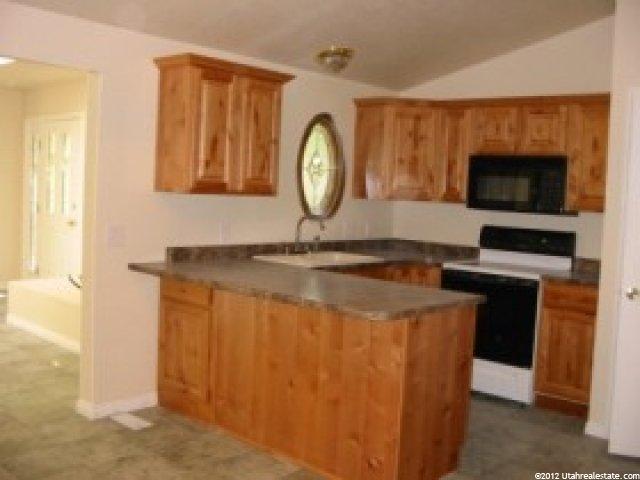 10821 S 1000 E, Sandy, UT 84094 — photo 3