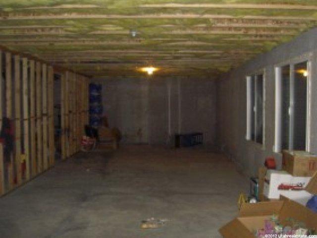 1035 Banbury Dr, Syracuse, UT 84075 — photo 6