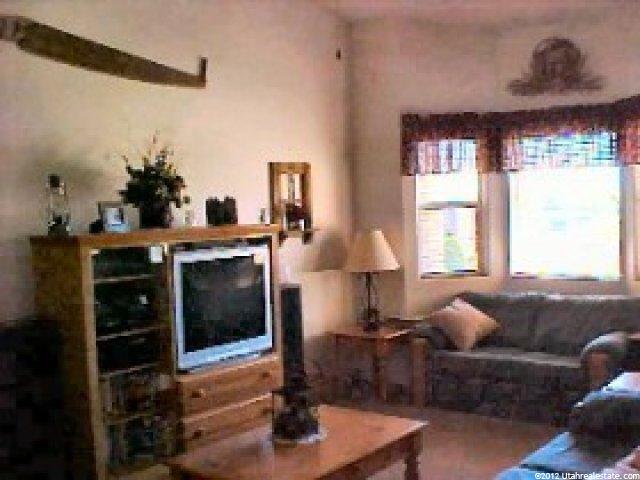 198 N 2360 E, St. George, UT 84790 — photo 4