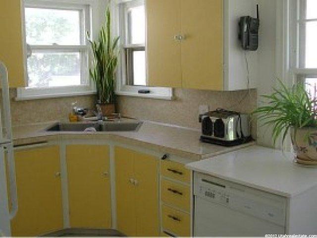 1156 20th St, Ogden, UT 84401 — photo 2