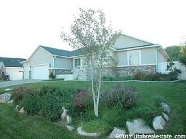 12002 DOVES LANDING DR, Riverton UT 84065