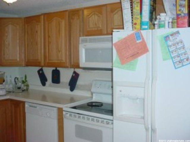 882 N Diamond St W, Layton, UT 84041 — photo 7