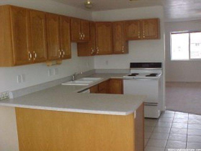 265 E Poplar Ct, Garland, UT 84312 — photo 2