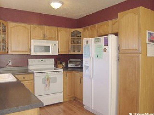 9809 S 2465 E, Sandy, UT 84092 — photo 4