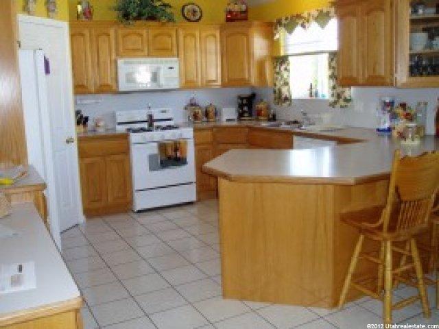 3642 W 5500 S, Roy, UT 84067 — photo 2