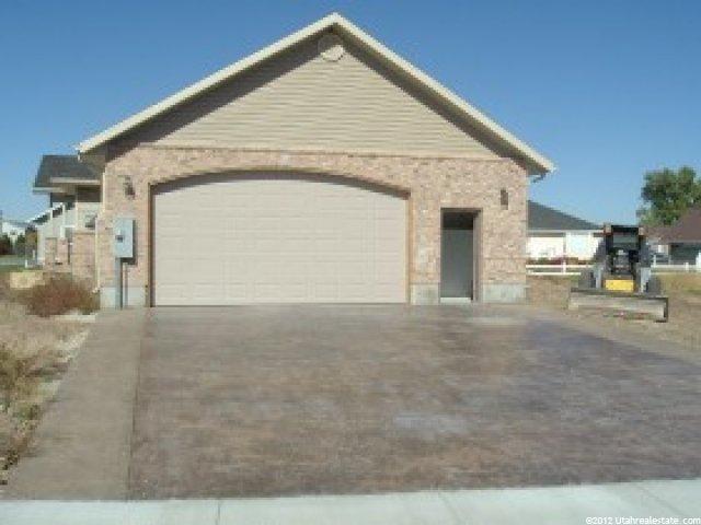 605 Linden Cir, Preston, ID 83263 — photo 2