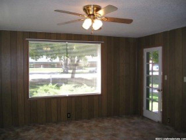 75 S Center St, Hyrum, UT 84319 — photo 6