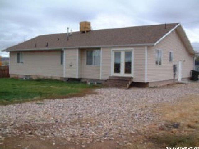 169 W Center St, Levan, UT 84639 — photo 2