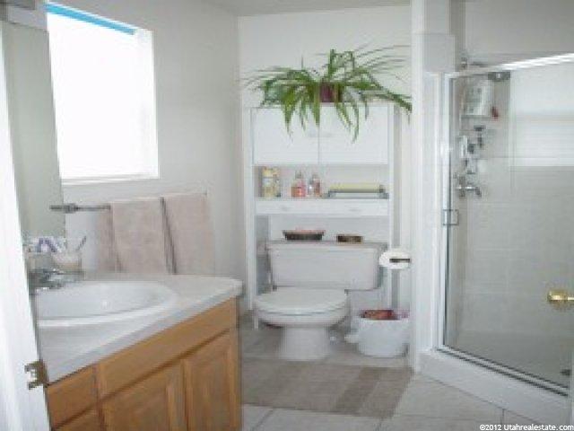 1387 N 1050 W, Clinton, UT 84015 — photo 6