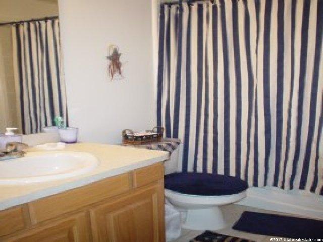 1387 N 1050 W, Clinton, UT 84015 — photo 8