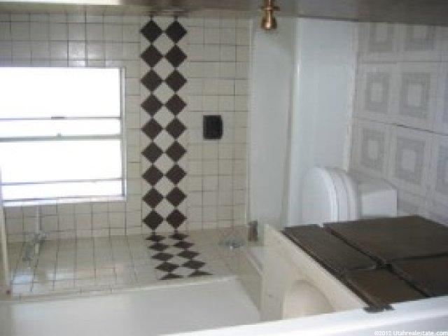 632 W 1750 N, Clinton, UT 84015 — photo 6