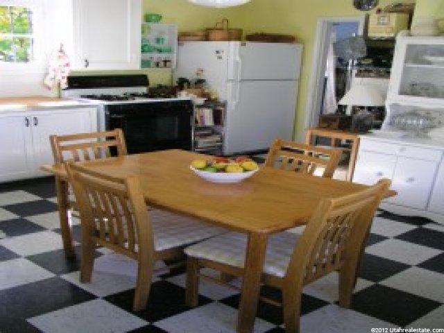 174 W Center St W, Bountiful, UT 84010 — photo 5