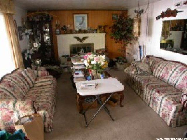388 W 1055 N, Sunset, UT 84015 — photo 7