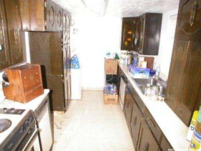 388 W 1055 N, Sunset, UT 84015 — photo 6