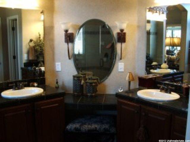 2138 E Village Crest Dr S, Draper, UT 84020 — photo 6