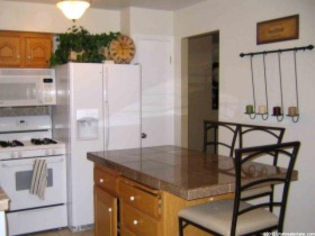10492 S 700 E, Sandy, UT 84070 — photo 2