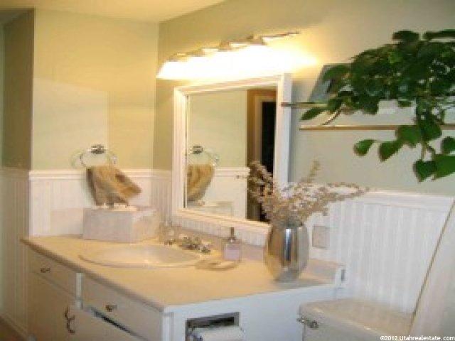 10492 S 700 E, Sandy, UT 84070 — photo 4