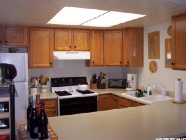 11 Somerset Pl, Logan, UT 84341 — photo 4