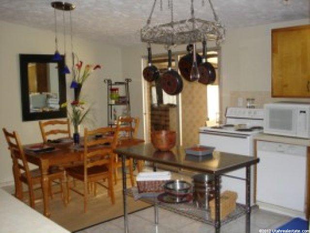 5315 S 700 E, South Ogden, UT 84403 — photo 2