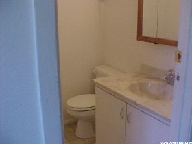 88 W 50 S #R5, Centerville, UT 84014 — photo 3