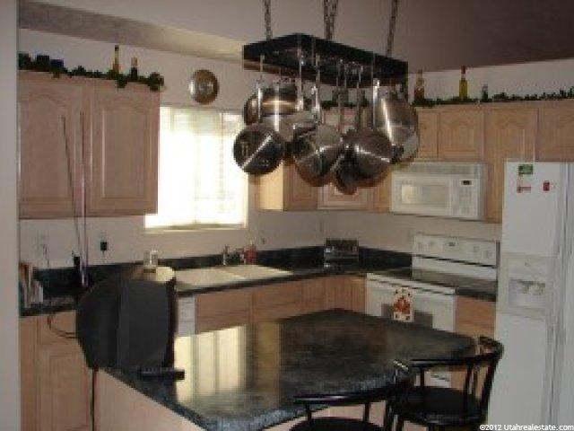 4864 S 4150 W, Roy, UT 84067 — photo 3
